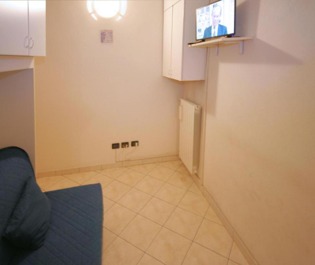 Italianway - Garibaldi 135 Apartment โลอาโน ภายนอก รูปภาพ