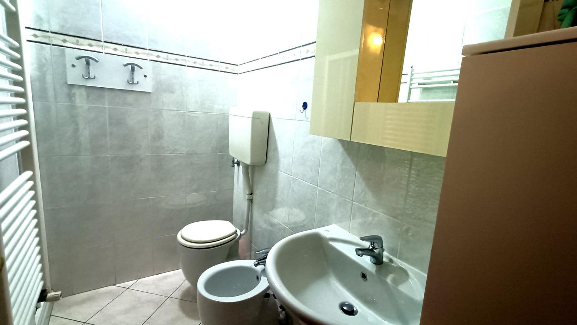 Italianway - Garibaldi 135 Apartment โลอาโน ภายนอก รูปภาพ